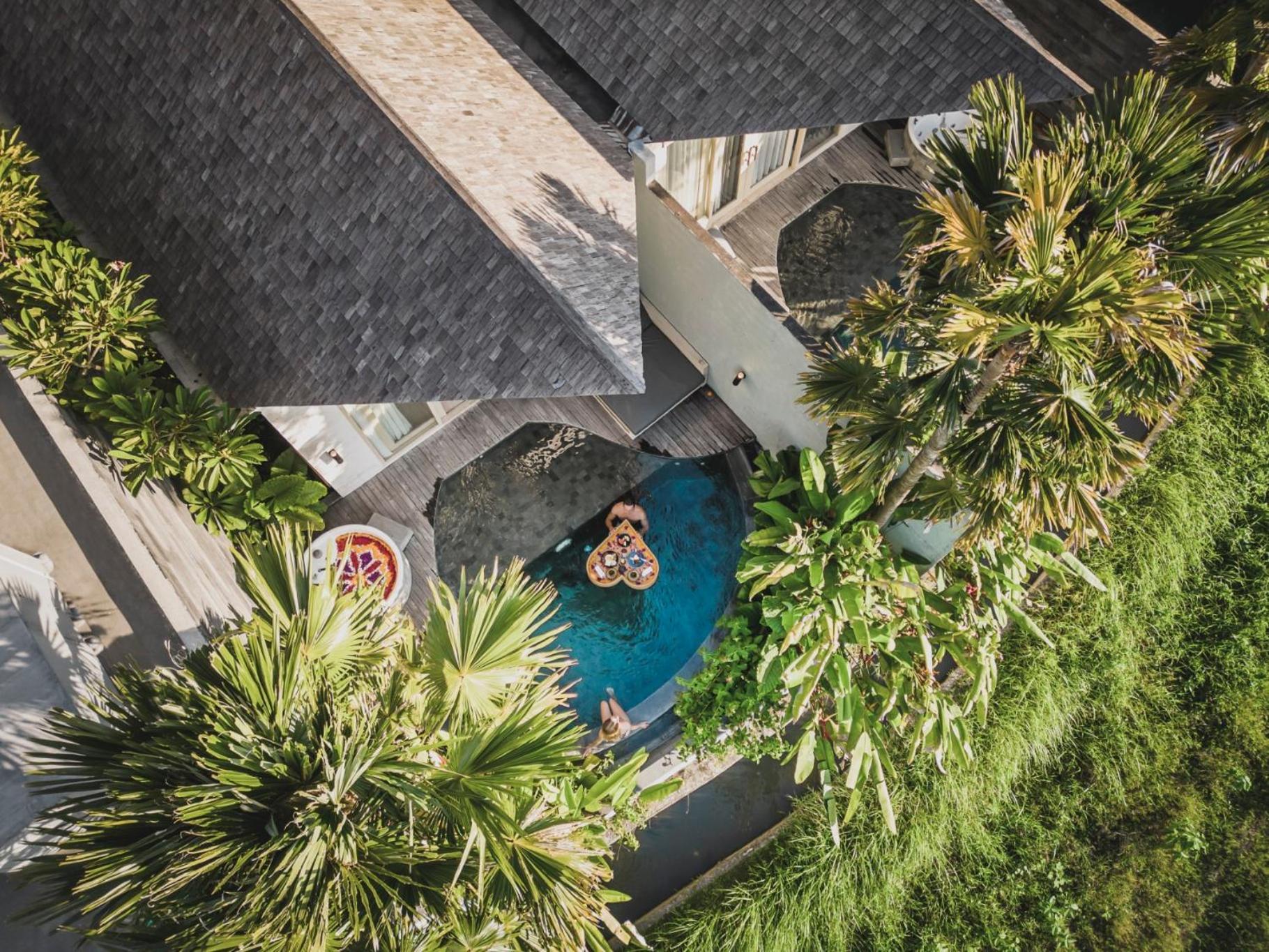 Astera Luxury Resort & Spa Canggu By Ini Vie Hospitality Екстериор снимка