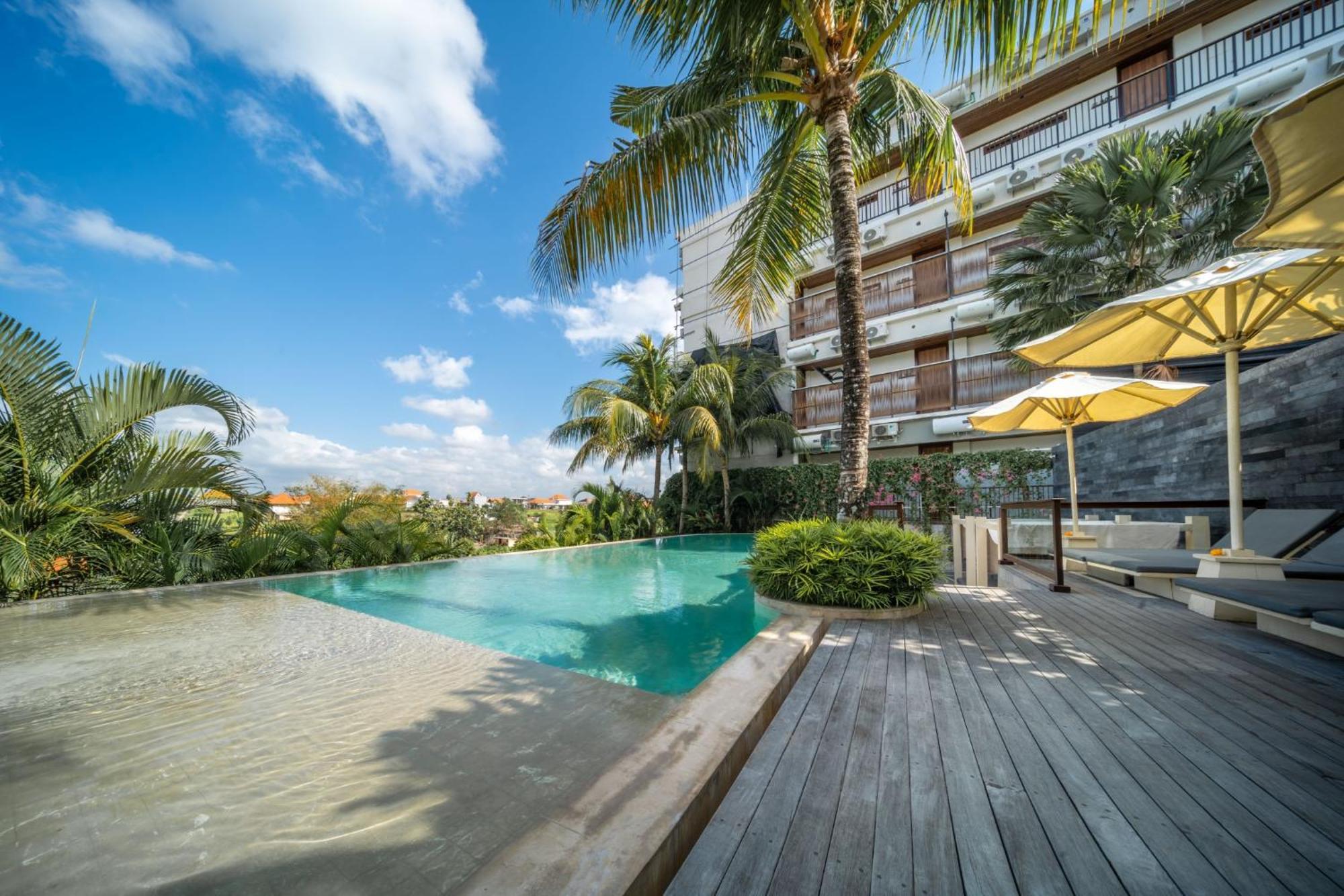 Astera Luxury Resort & Spa Canggu By Ini Vie Hospitality Екстериор снимка