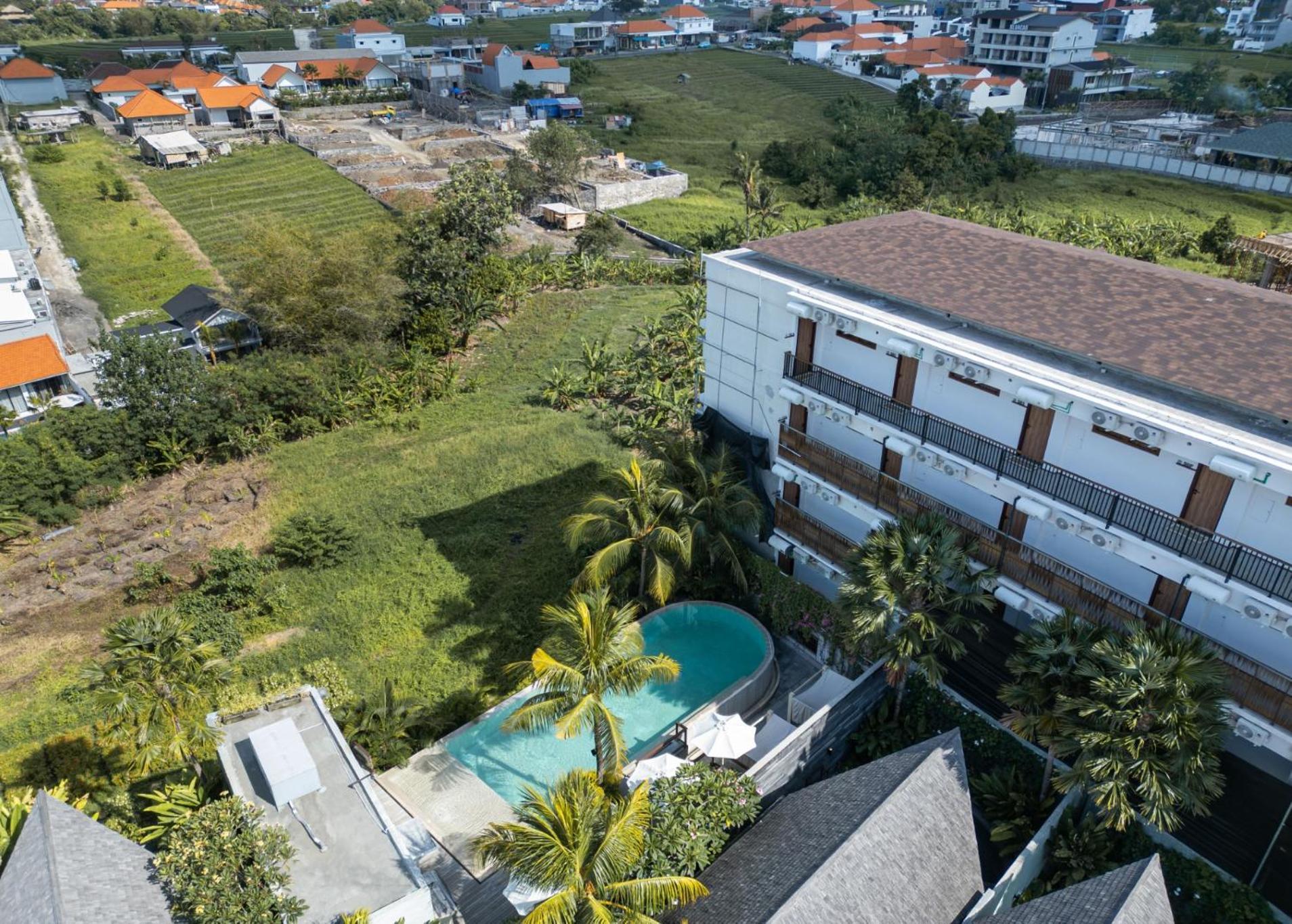 Astera Luxury Resort & Spa Canggu By Ini Vie Hospitality Екстериор снимка